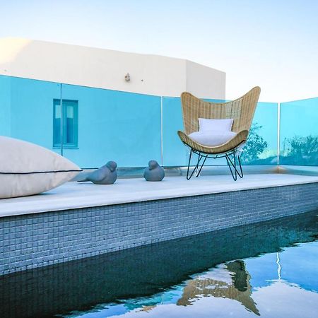 Blue White Residence Monolithos  Luaran gambar