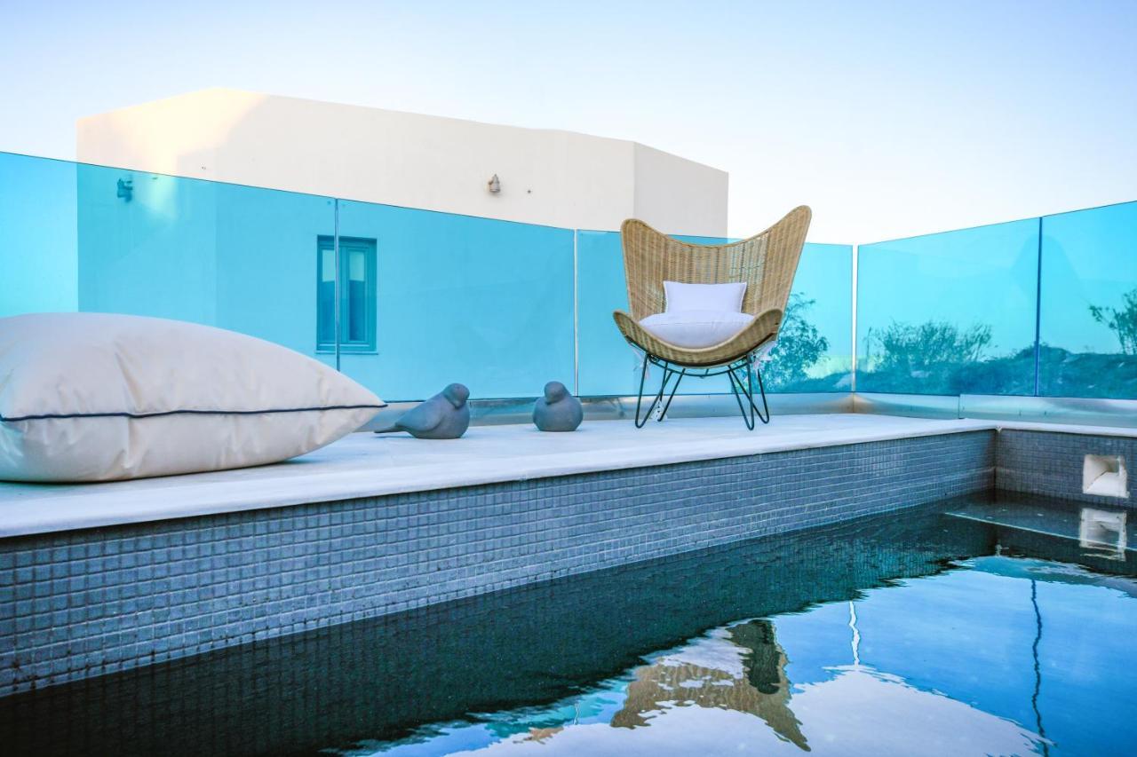 Blue White Residence Monolithos  Luaran gambar