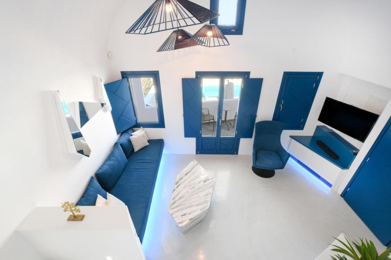 Blue White Residence Monolithos  Luaran gambar